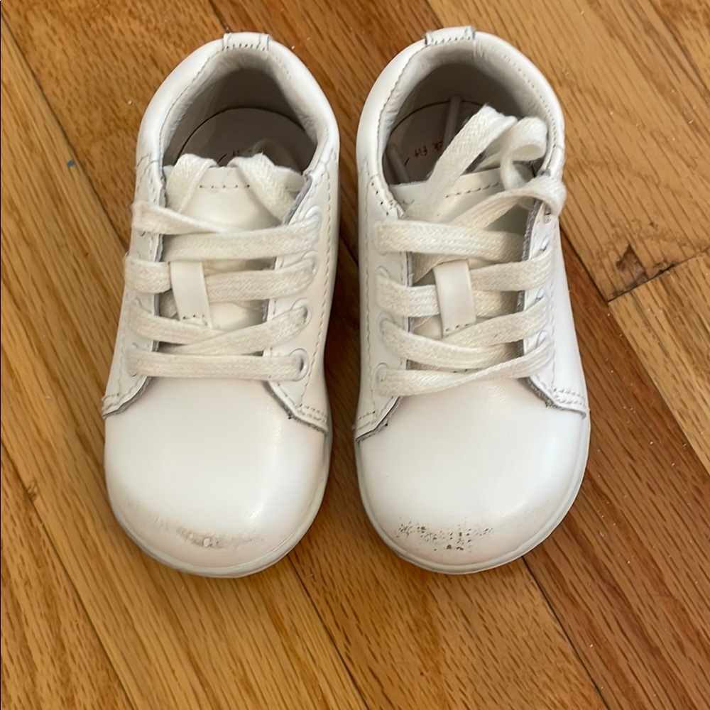 Stride Rite Elliot White Leather Sneaker | Size 4